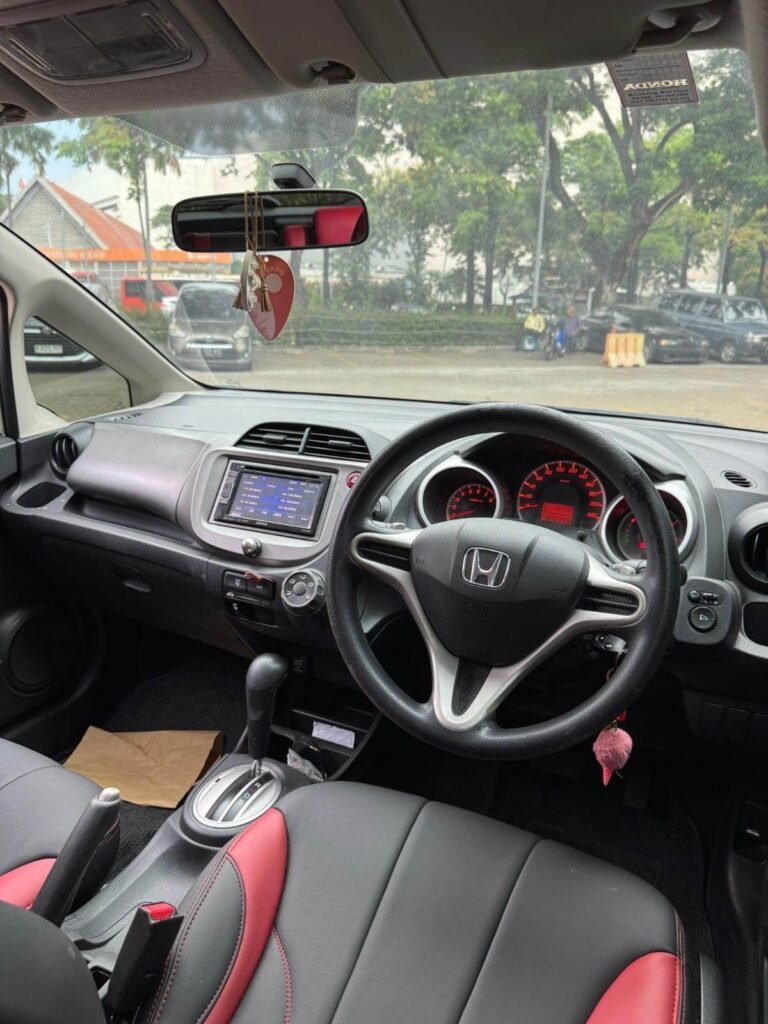 Honda Jazz RS 2013 AT