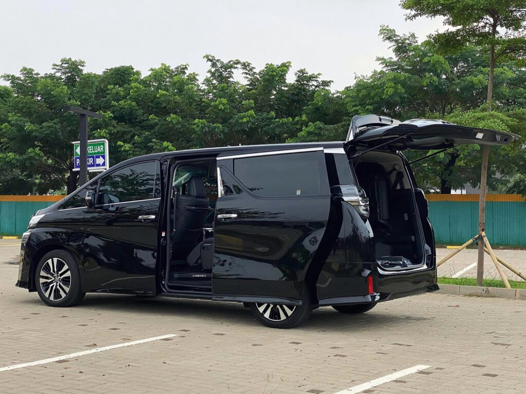 Toyota Vellfire G up ZG 2022 AT
