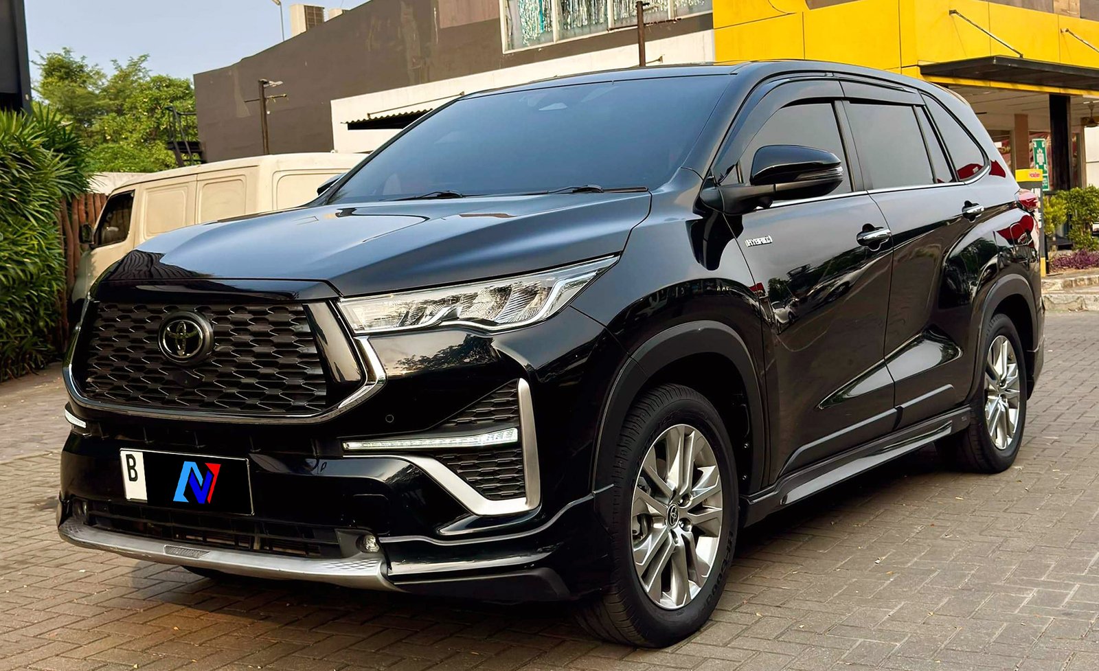 toyota innova zenix q modelista hybrid 2023 at, Jual beli mobil bekas, kredit mobil syariah